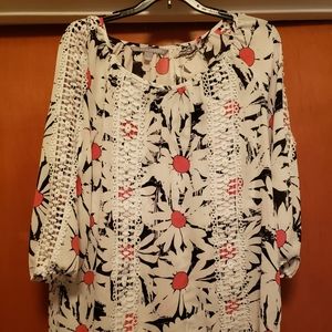 Valerie Stevens floral hi-low top